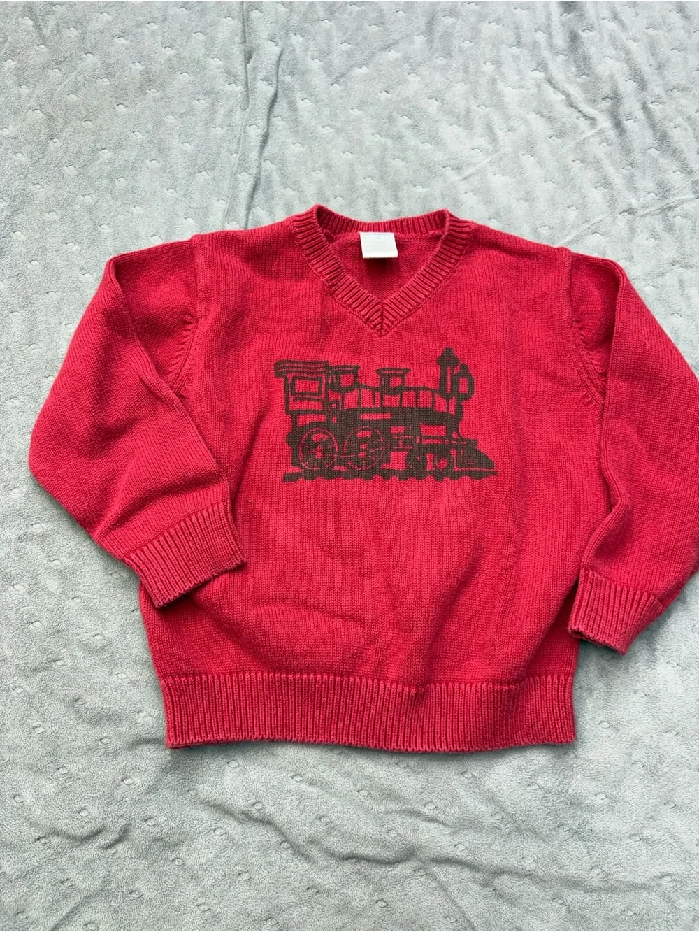 Gymboree Red V-Neck Sweater with Train Motif - Men